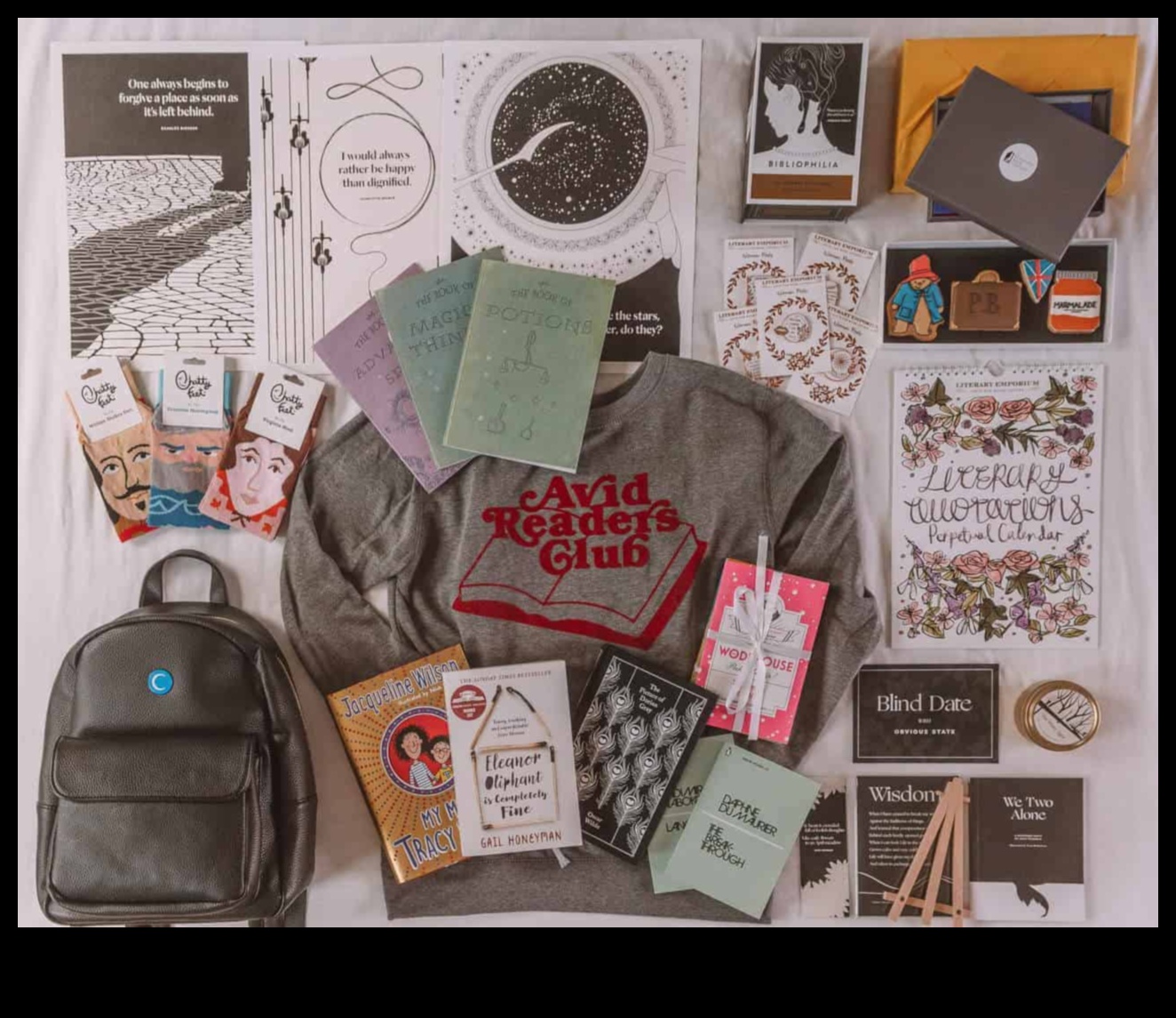 מאורה ספרותית: מתנות ספרותיות לקורא נלהב וליוצר מילים