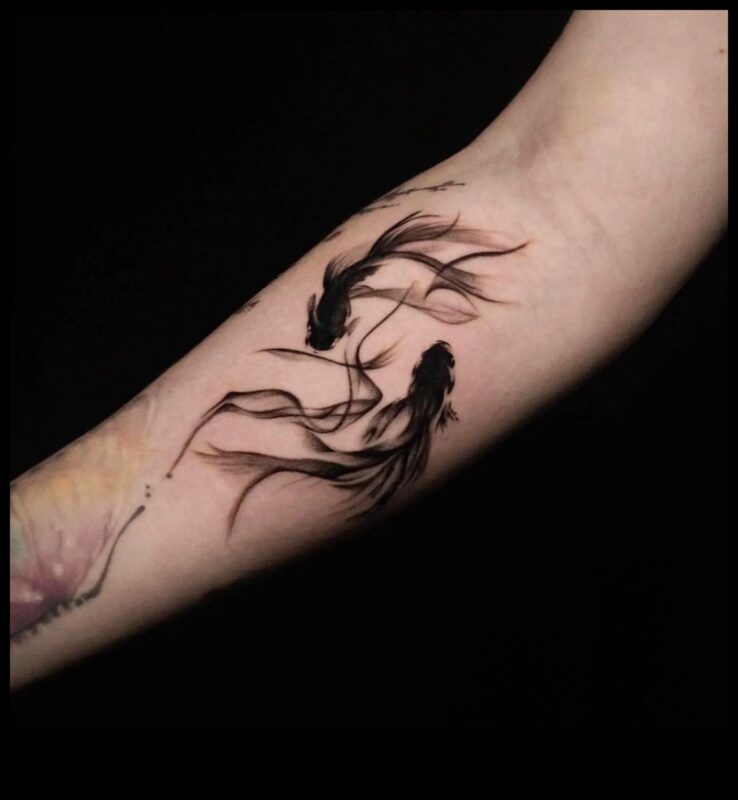 Ink Reverie: עיצובי קעקועים חלומיים ואתרים