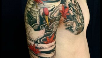 הקנבס של הטבע: החי והצומח חיים בקעקועים יפניים