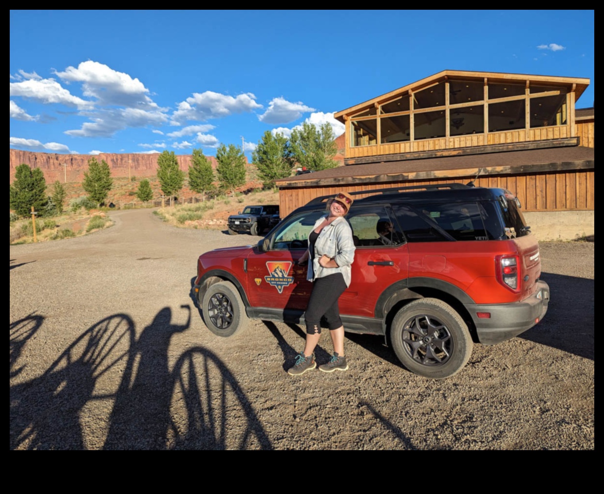 מעבר למדרכה: התרגשות בשטח עם רכבי שטח חכמים